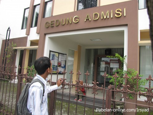Admisi Admisi