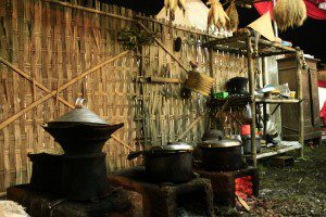SALAH SATU STAND SICF YANG MENGGAMBARKAN DAPUR JAMAN DAHULU 9 APRIL